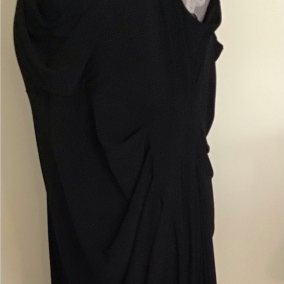 Floor Length Black Gown - Picture 5 of 8